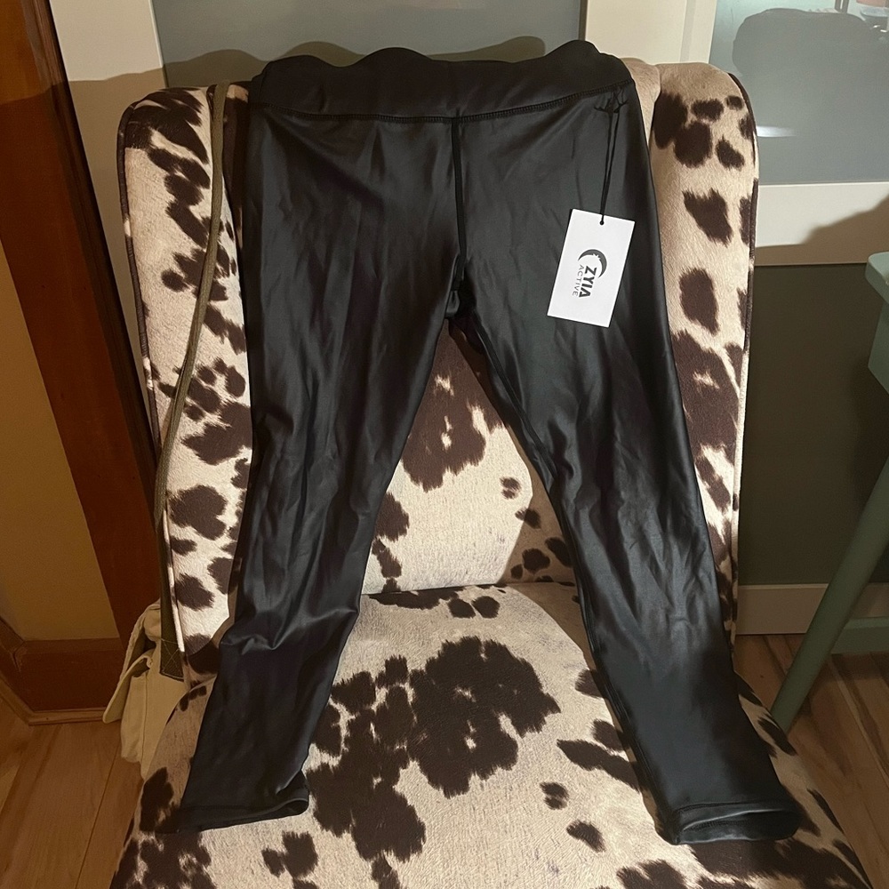 Black Hi-Rise Leggings with Light Metallic Sheen